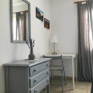 Apartamento Mi Dulce аpartamento Con Gratis Wi-fi, Con Piscina En Cristianos, Los Cristianos (Tenerife)